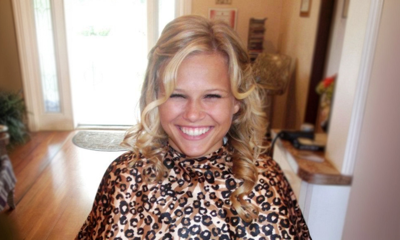 Hair style example 3 at Skizzers